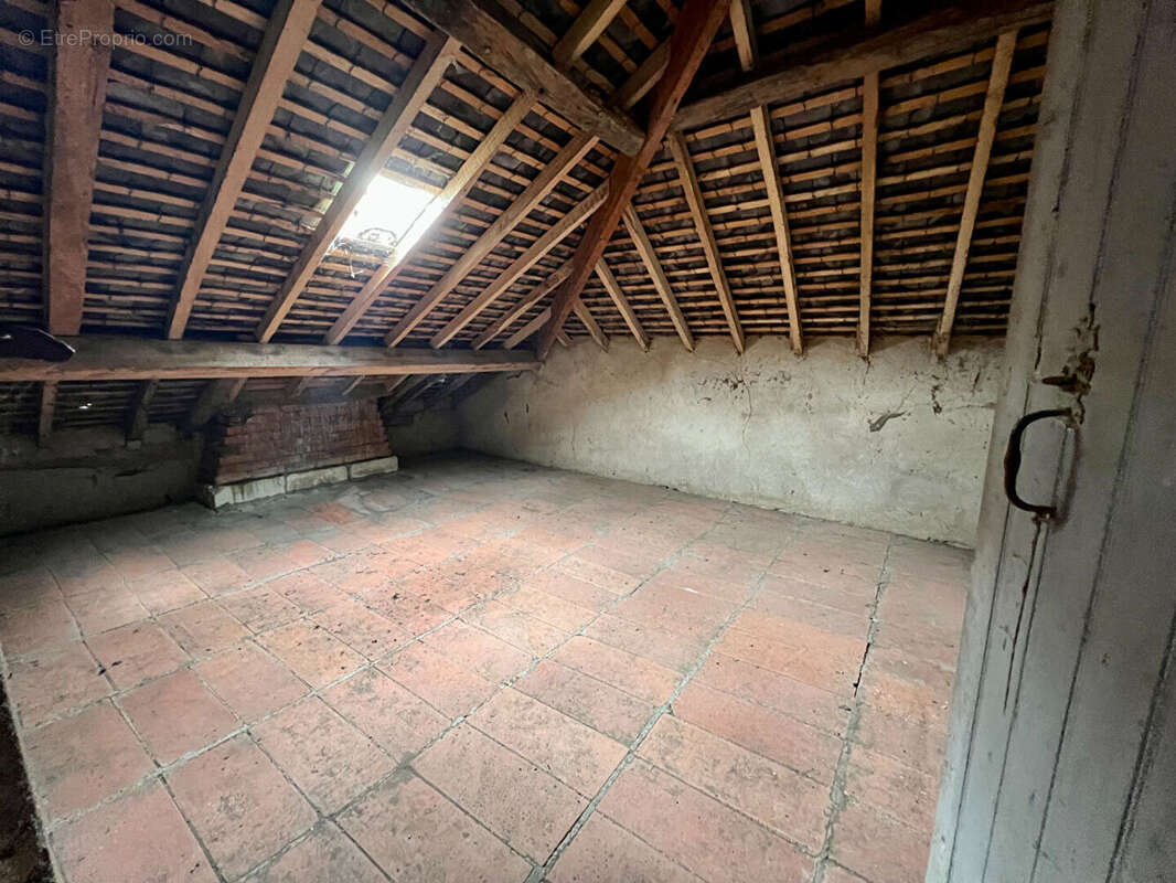 Maison à BEAUFORT-EN-VALLEE