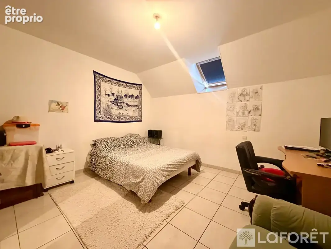 A Vendre, Immeuble Mareuil-Le-Port - photo 4