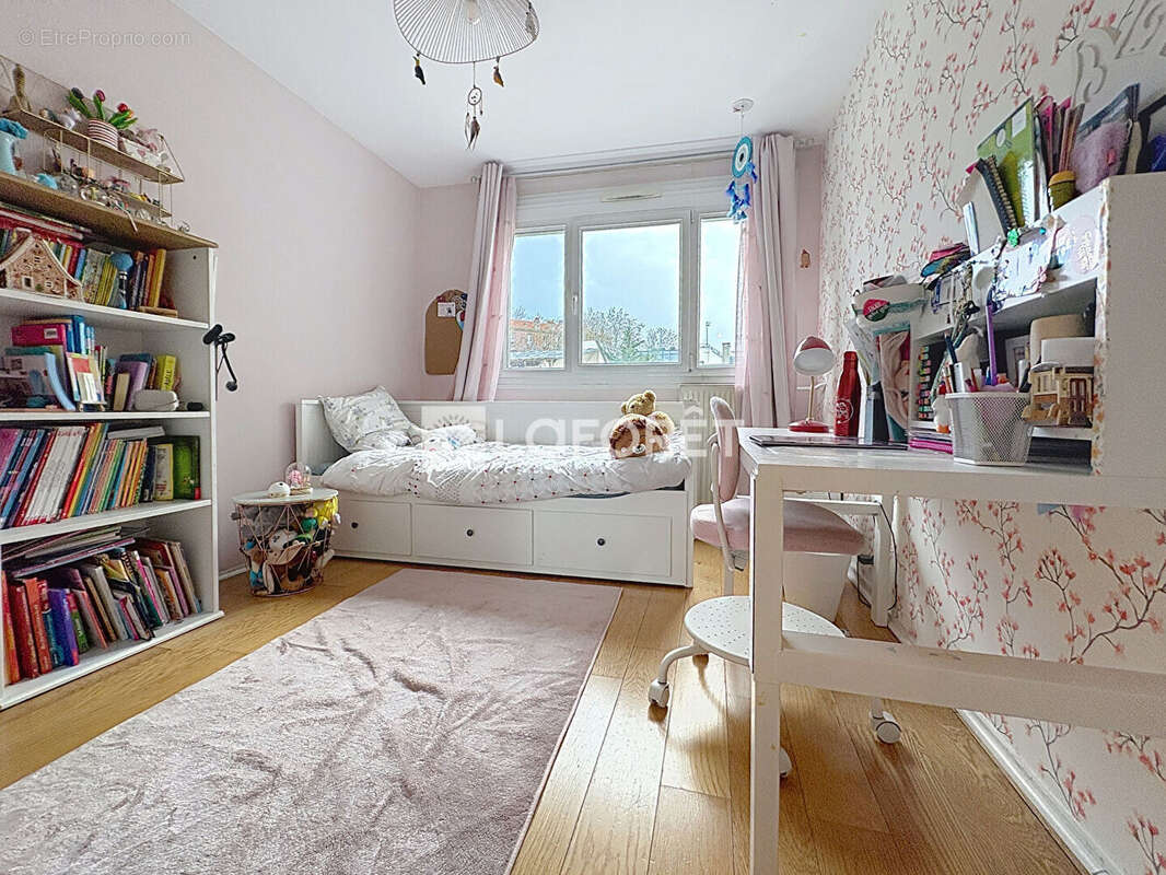 Appartement à BAGNOLET