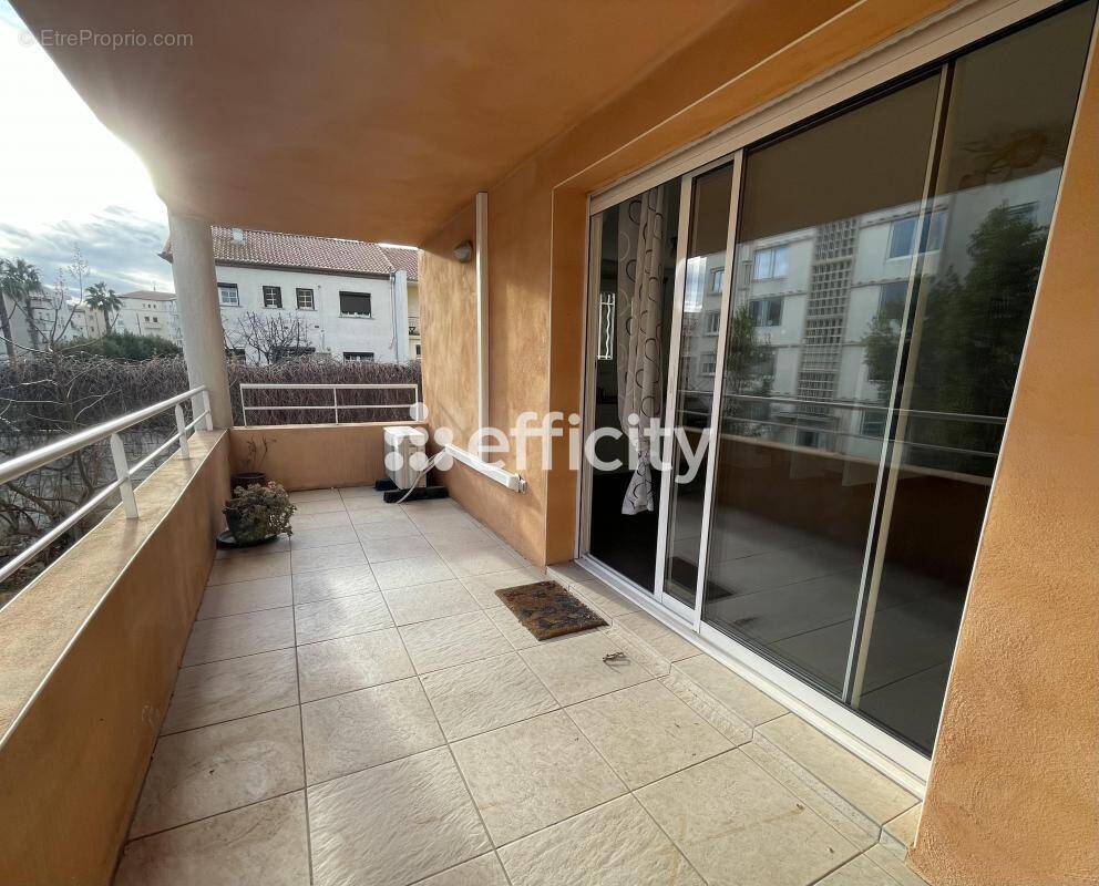 Appartement à BEZIERS
