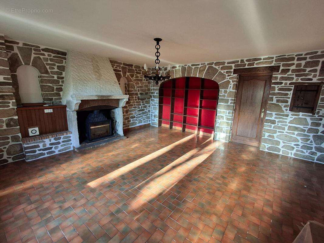 Maison à SAINT-HILAIRE-DE-CLISSON