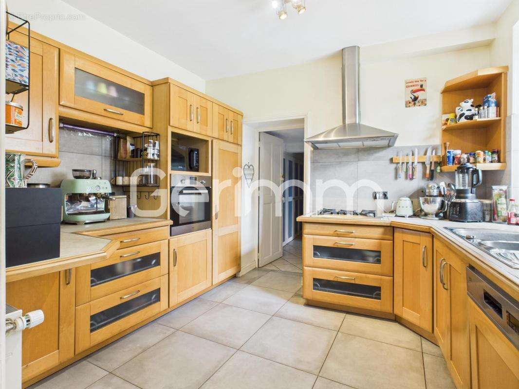 Maison à LA BUISSIERE