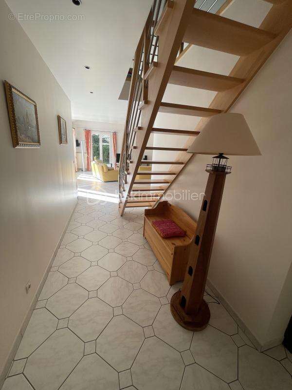 Maison familiale avec 4 chambres en rez-de-jardin dont 1 suite parentale - fraicheur garantie ! - photo 14