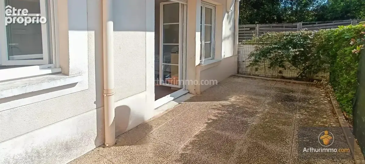 Appartement à LE PLESSIS-PATE