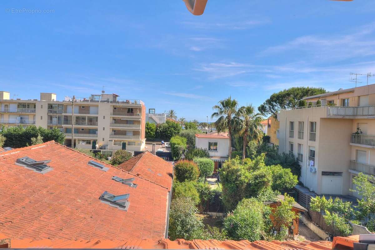 Maison à VALLAURIS
