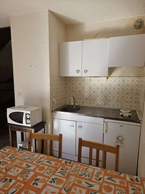 Coin cuisine - Appartement à MONTCLAR