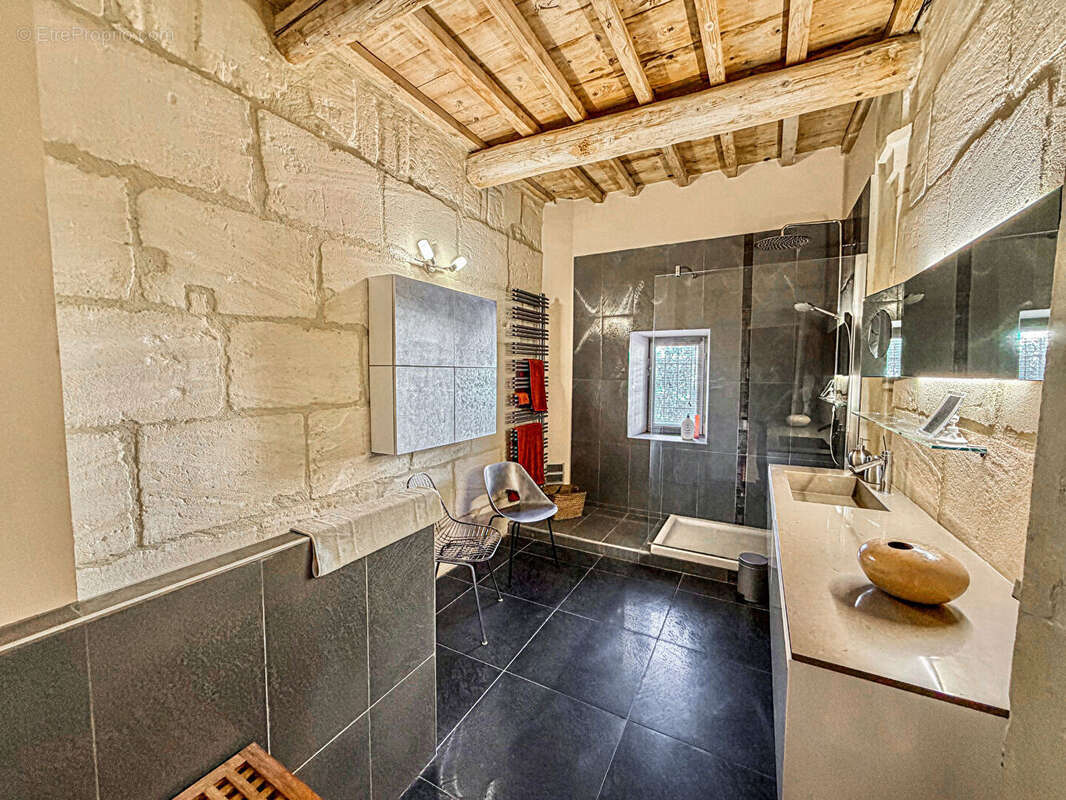 Maison à TARASCON