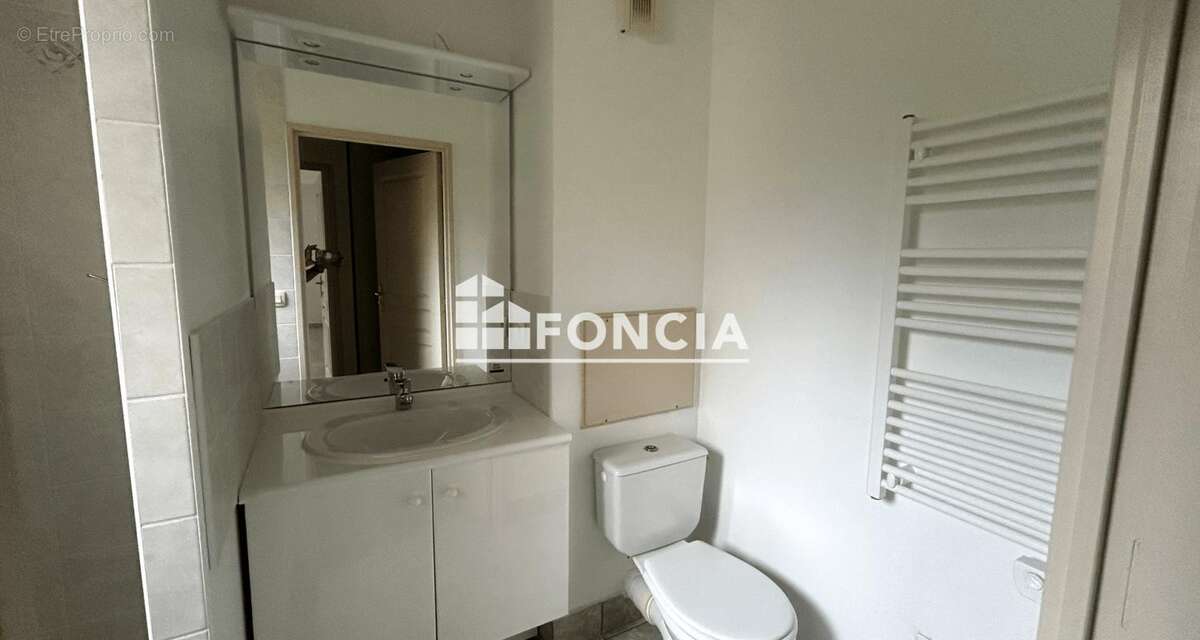 Laye a vendre studio rez-de-jardin - photo 3