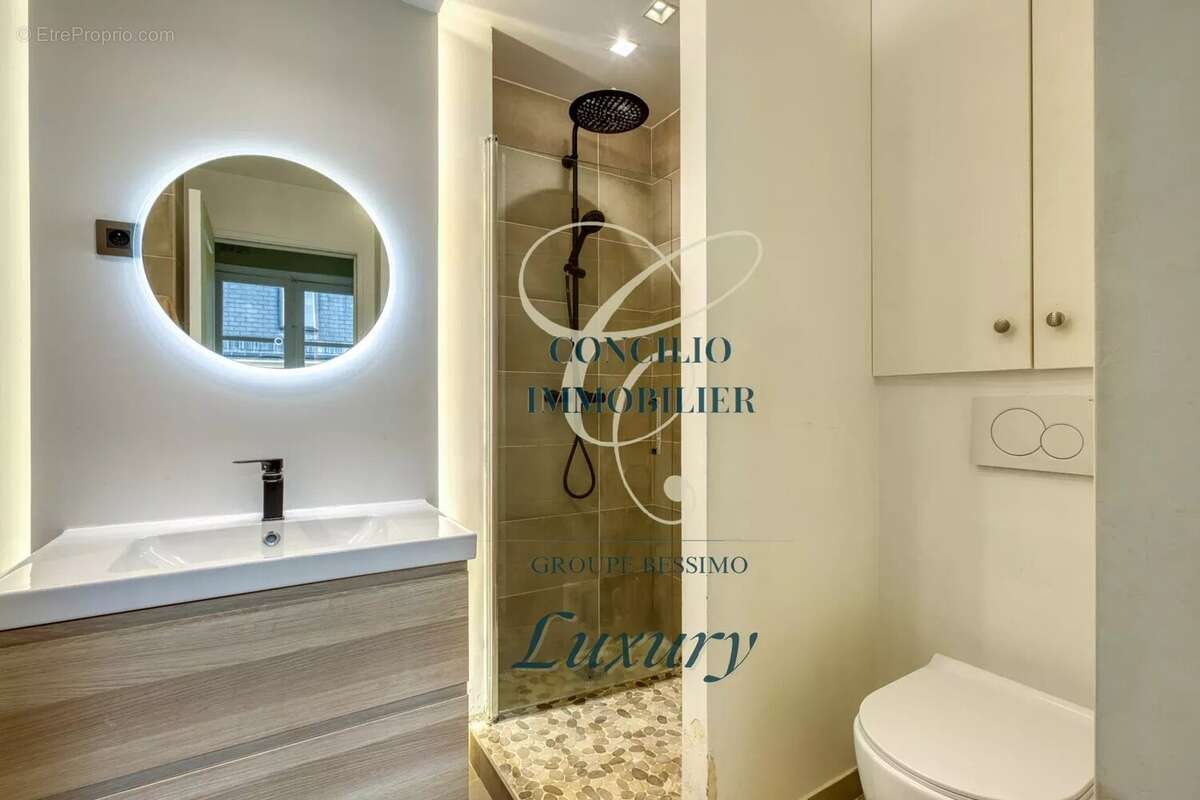 Appartement à PARIS-2E