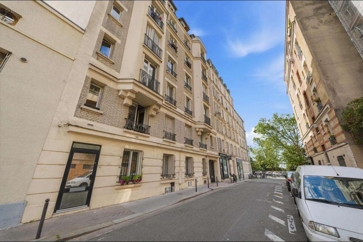 Appartement à PARIS-19E