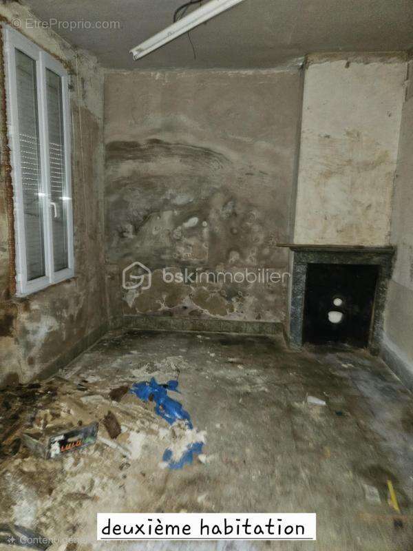 Maison à MAILLY-MAILLET