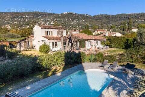 Maison à PEYMEINADE