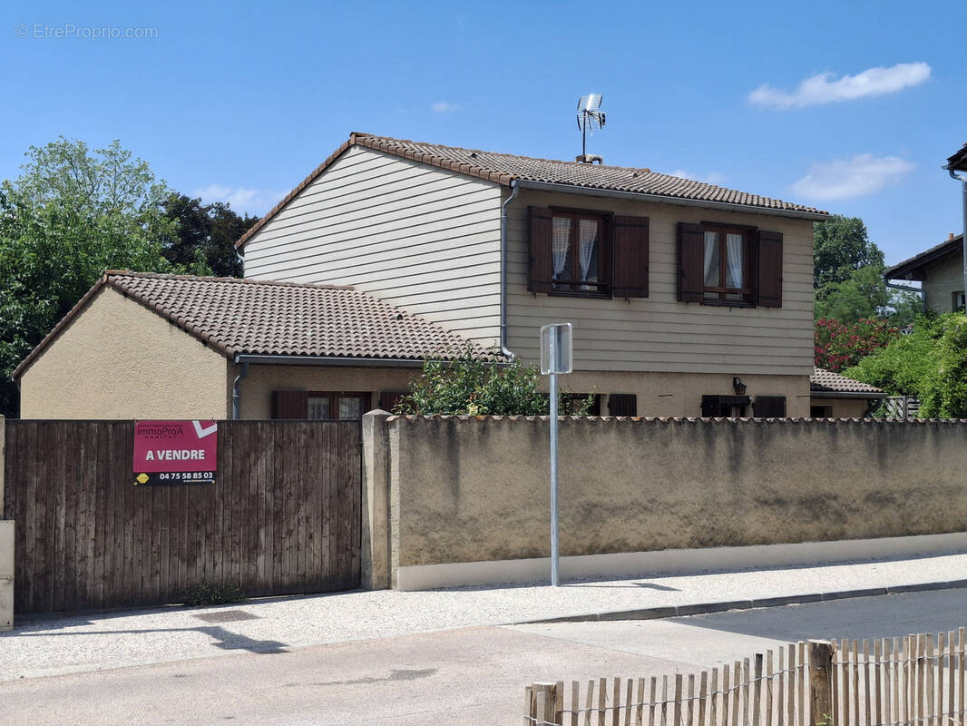 Maison à CLERIEUX