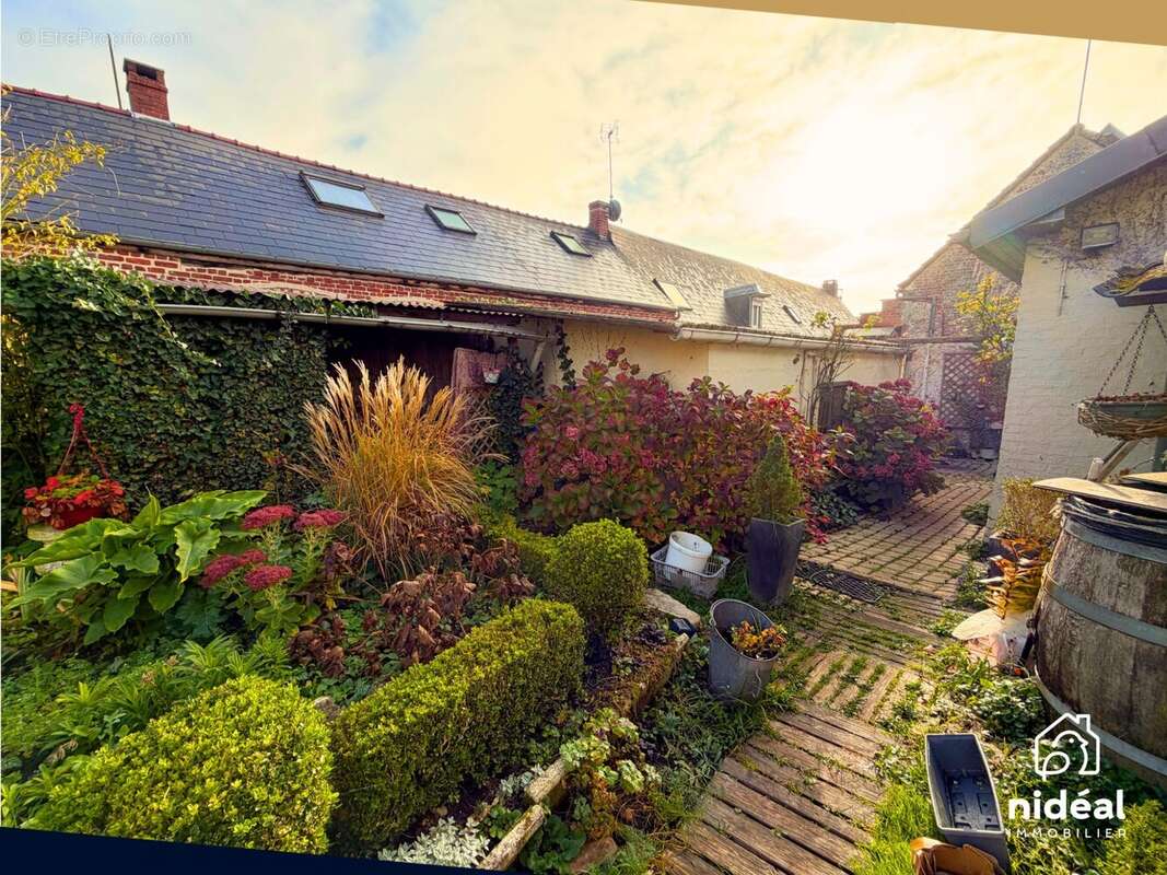 Maison à POIX-DU-NORD