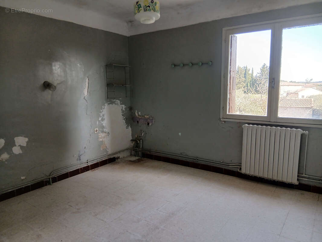 Maison à SAINT-CHRISTOL-LES-ALES