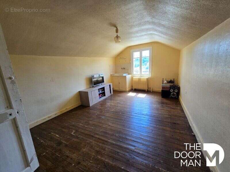 Maison à BOURBONNE-LES-BAINS