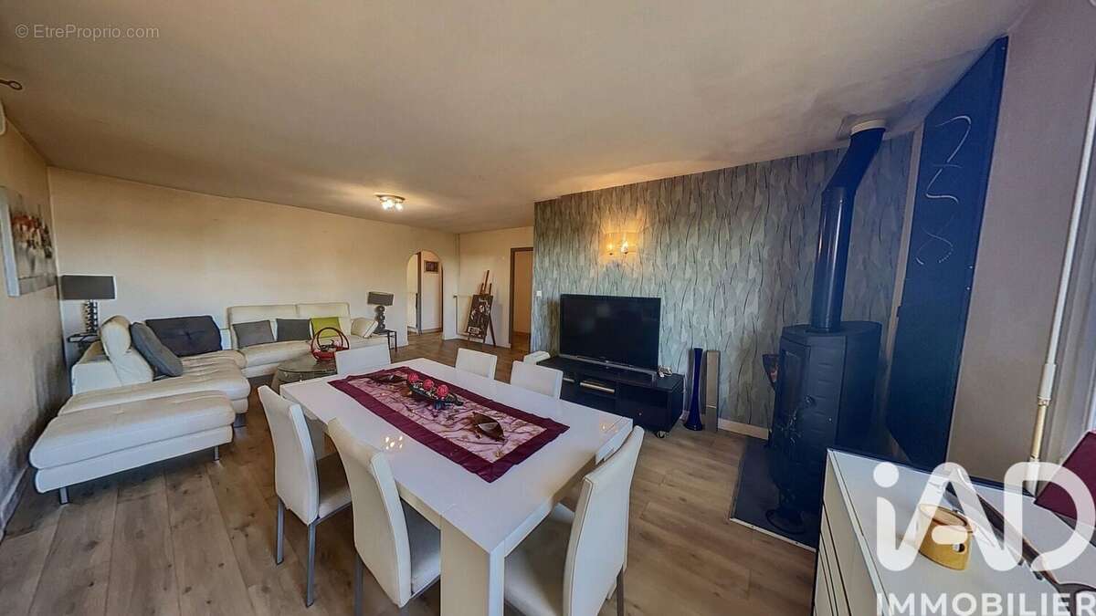 Photo 4 - Maison à CLEGUER