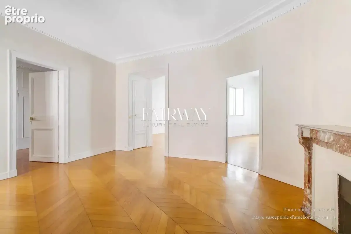 Paris 9e - Square Montholon - Appartement haussmannien  5 pièces - photo 6