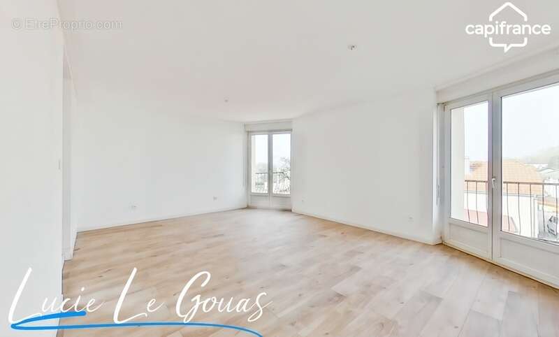 Appartement à LEXY