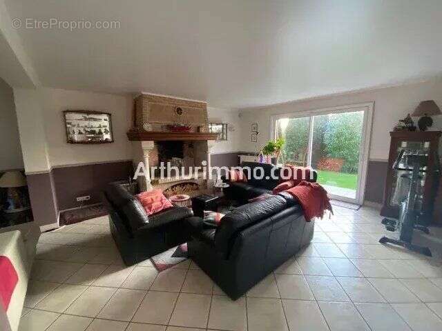 Maison à MONTIVILLIERS