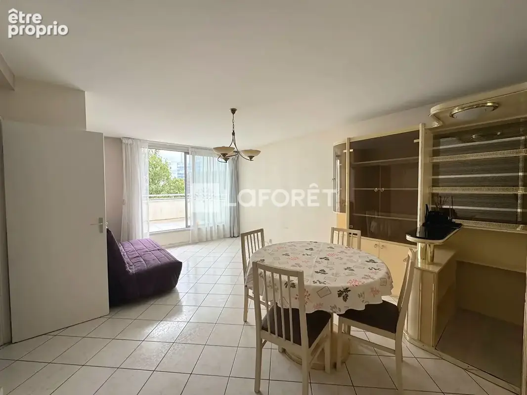 Appartement Saint Denis 1 pièce(s) 45.4 m2 - photo 2