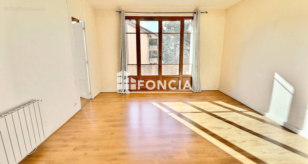 Appartement à LYON-5E