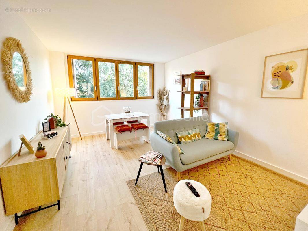 Appartement à VERSAILLES