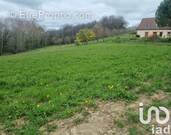 Photo 1 - Terrain à MARCILLAC-SAINT-QUENTIN