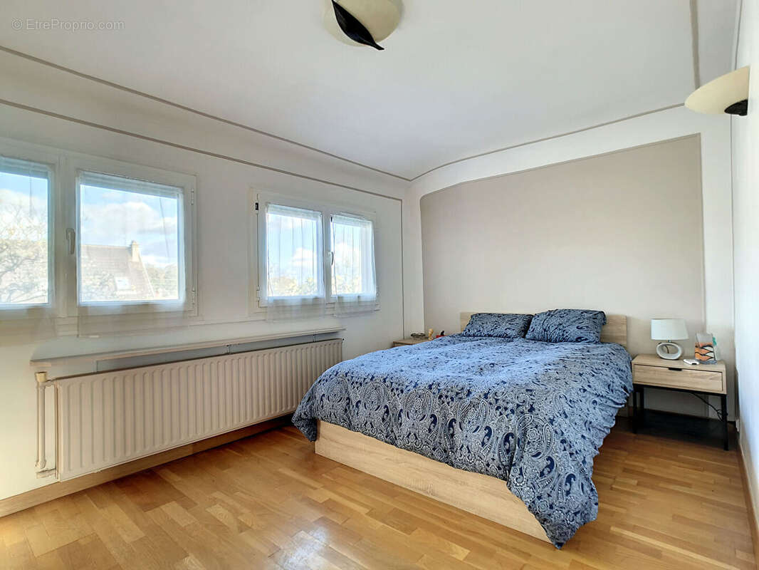 Maison à ORMESSON-SUR-MARNE