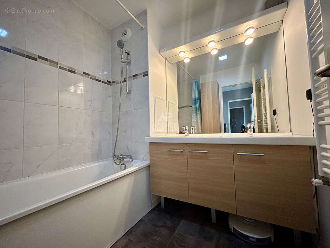 Appartement à CARRIERES-SOUS-POISSY