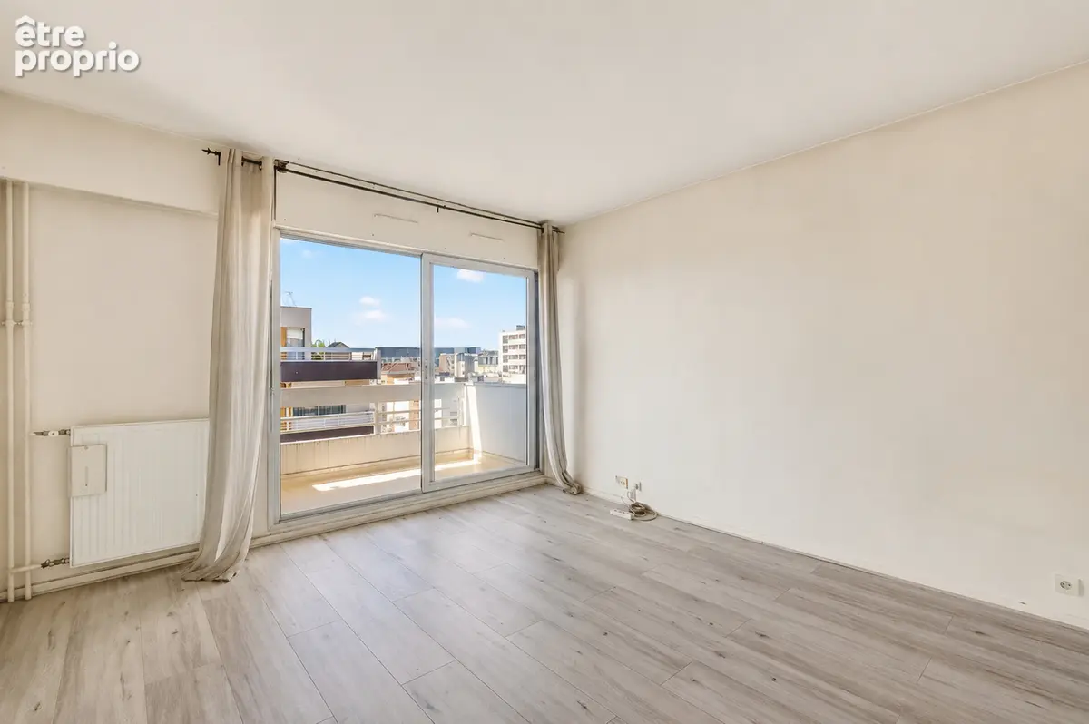 Paris 20, Pelleport/Gambetta : Studio avec balcon - photo 3