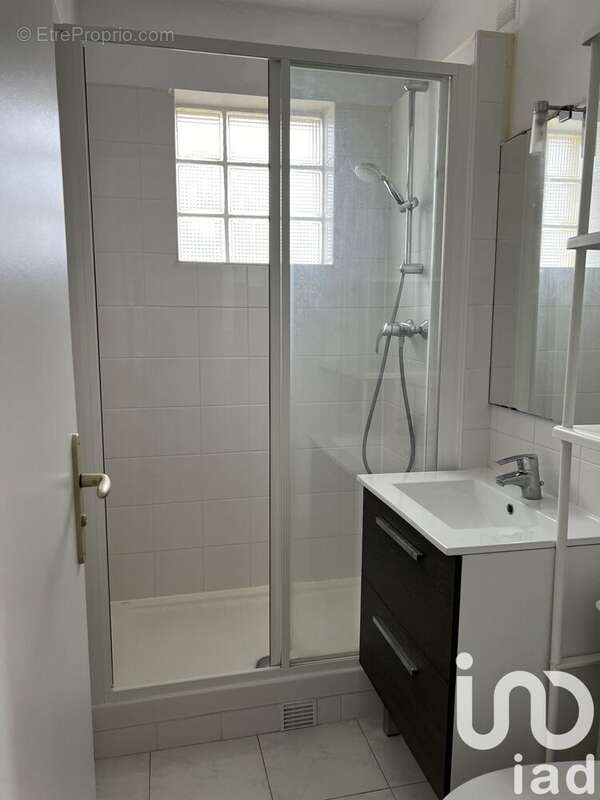 Photo 5 - Appartement à SAINT-MAUR-DES-FOSSES