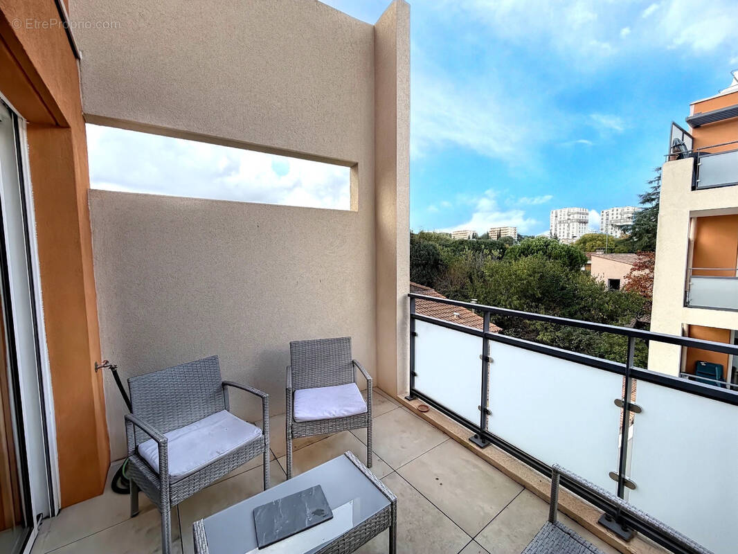 Appartement à NIMES