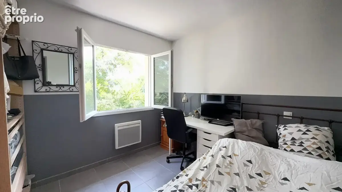 Maison de plain-pied à vendre - 4 pièces - 3 Chambres - Terrain plat 458m2 sur les hauteurs d'Apt - photo 10