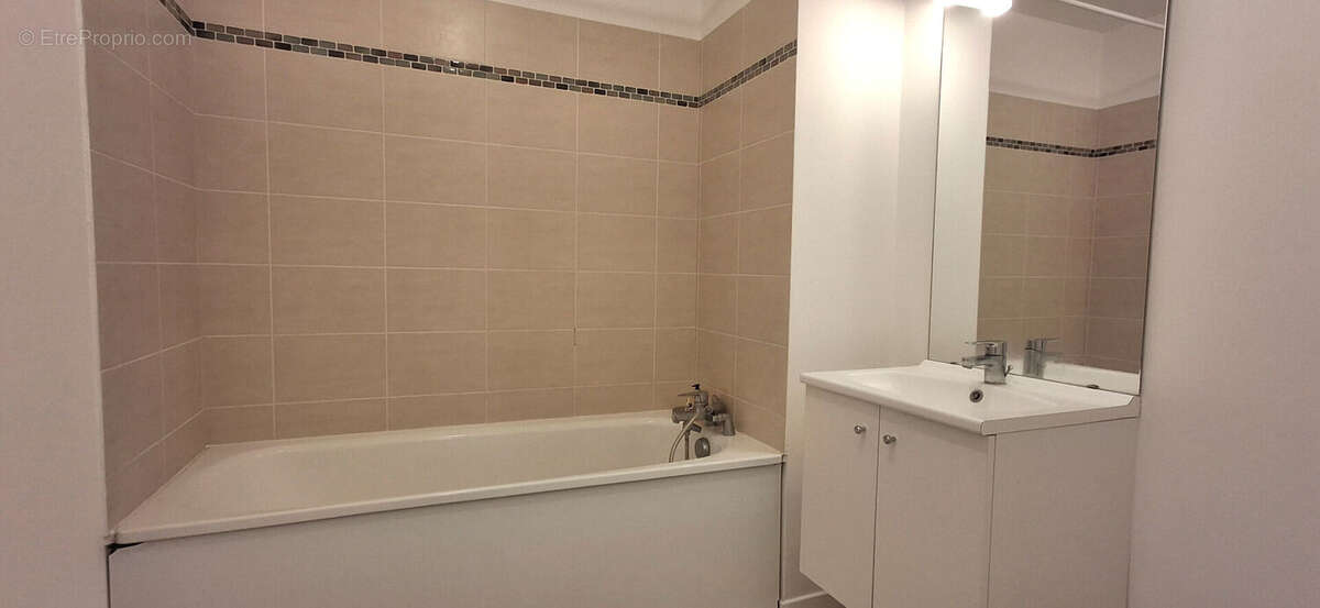 Appartement à VIGNEUX-SUR-SEINE