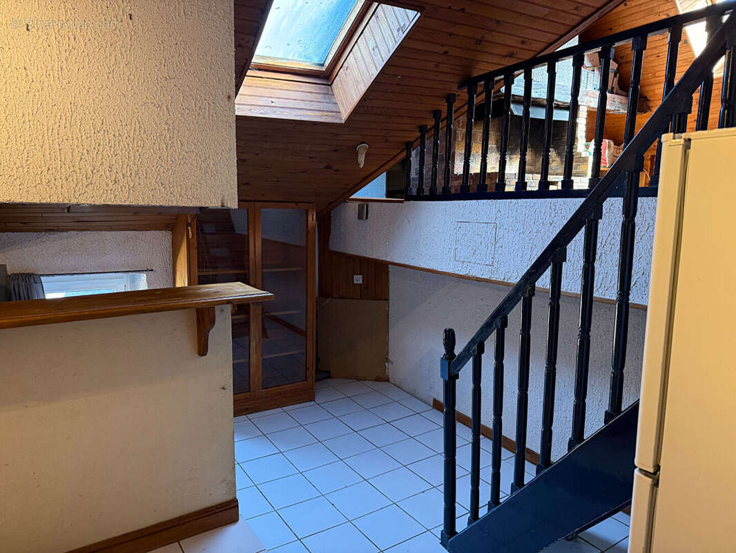 Appartement à SAINT-JEAN-BREVELAY