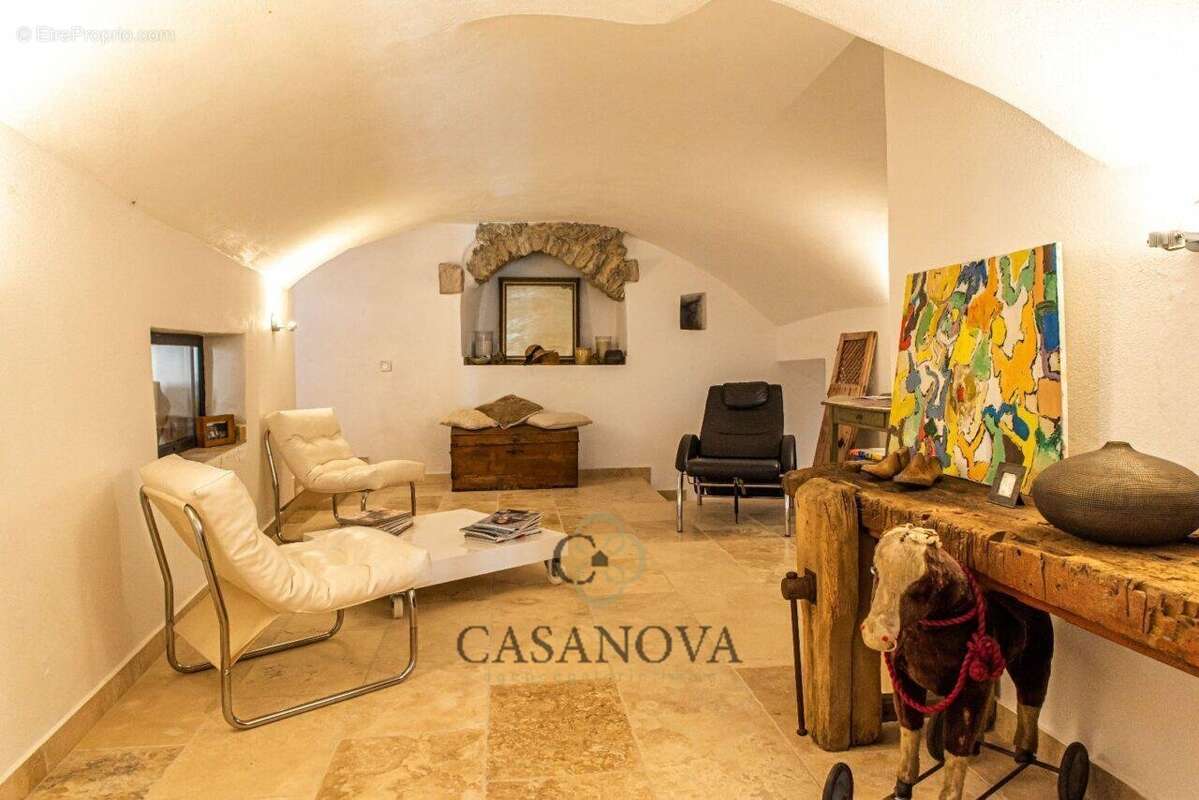 Maison à QUISSAC