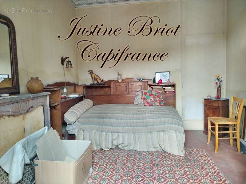 Maison à LA GUERCHE-SUR-L&#039;AUBOIS