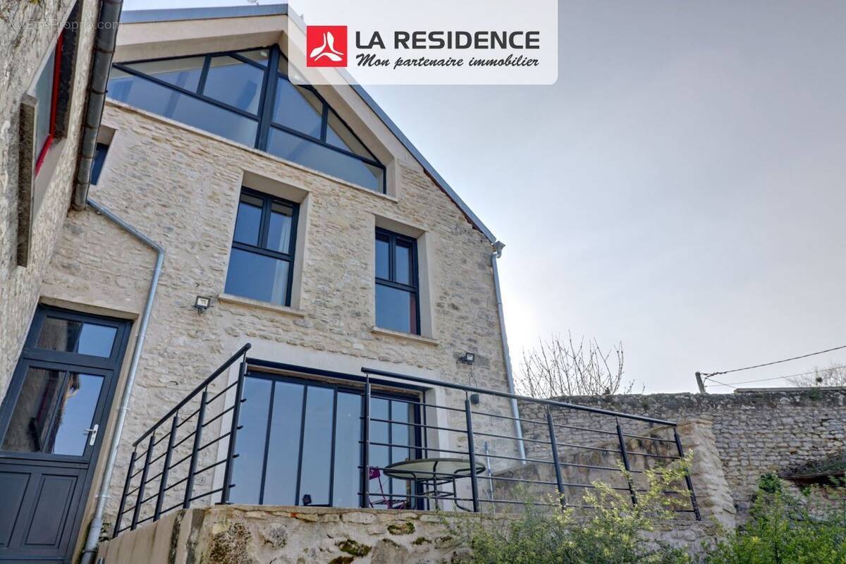 Maison à MONTAINVILLE