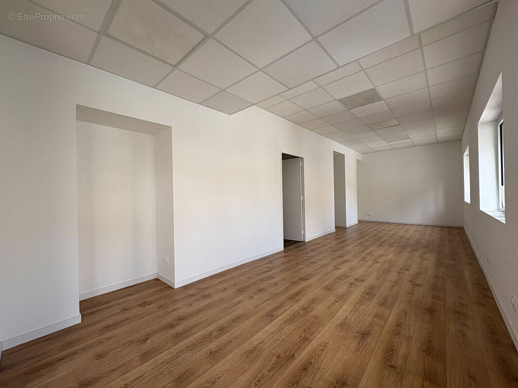 Commerce à ROCHEFORT