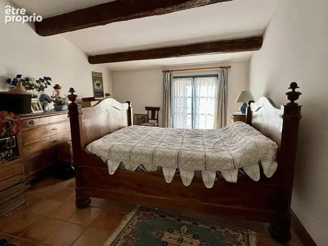Maison 220 m² à Remoulins  - photo 4
