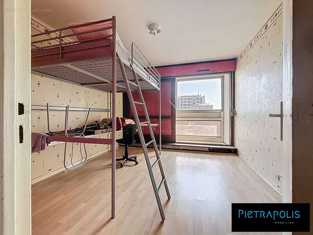 Appartement à RILLIEUX-LA-PAPE