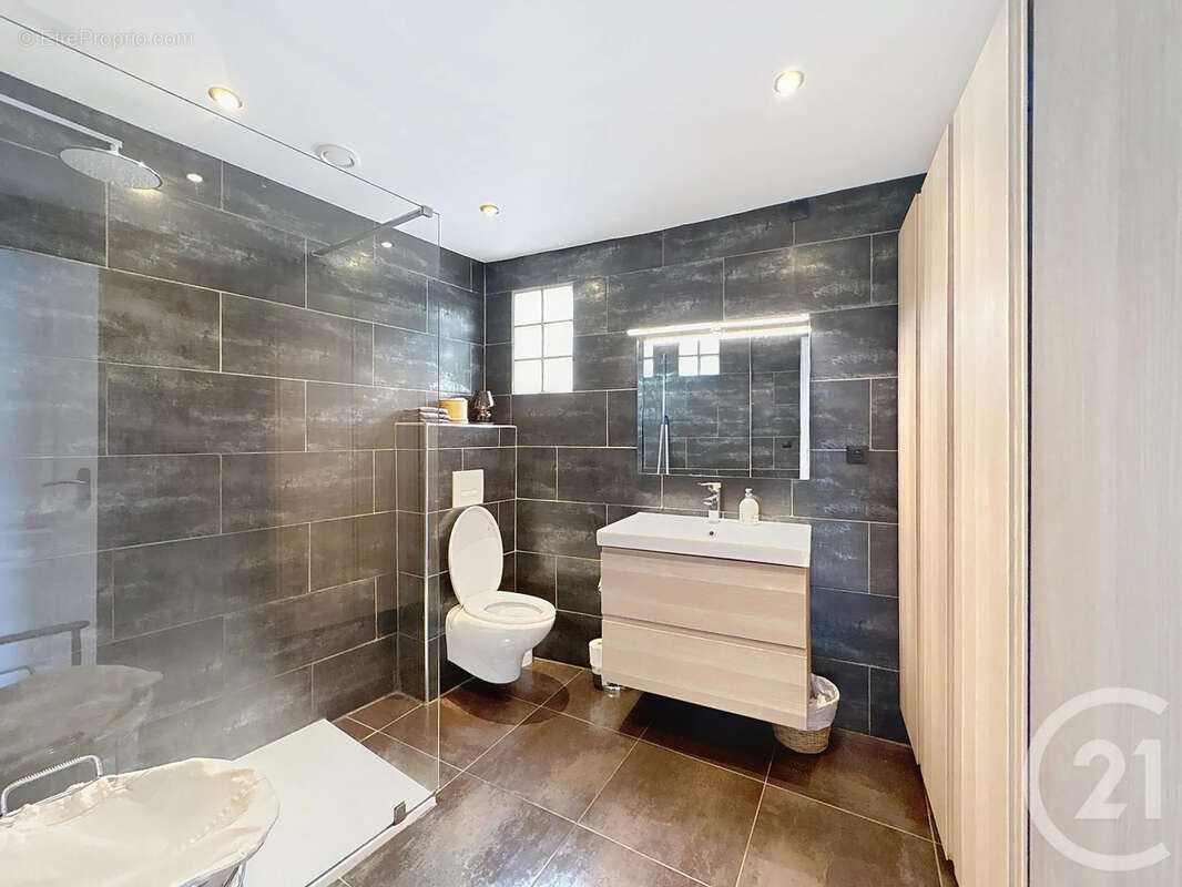 Appartement à CHAMPIGNY-SUR-MARNE