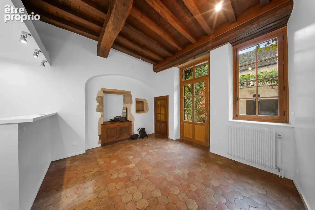 Beaune — hôtel particulier du xviième siècle une adresse de caractère - photo 9