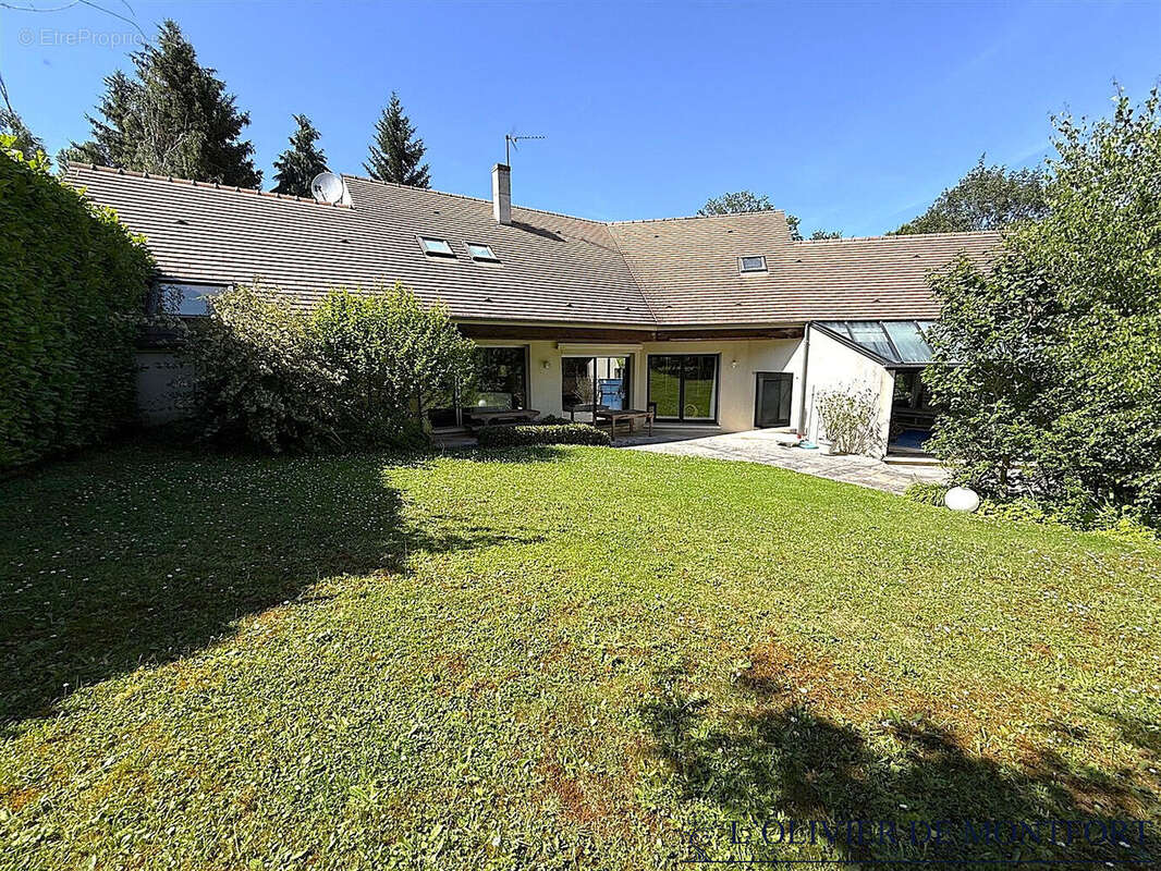 Maison Architecte de 9 pièce(s) 300 m² au sol - photo 2