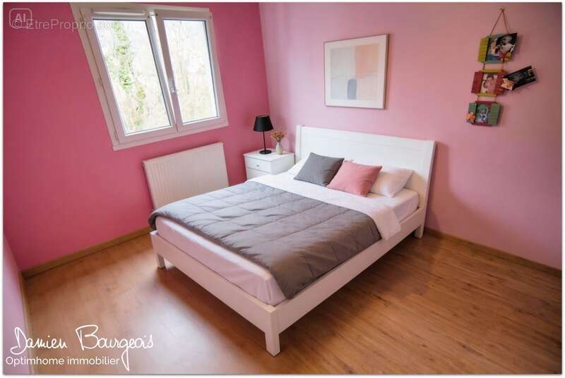 Appartement à SERGY