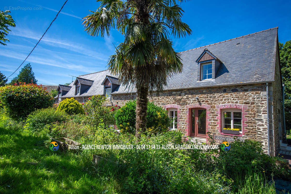 Maison à MINIAC-MORVAN