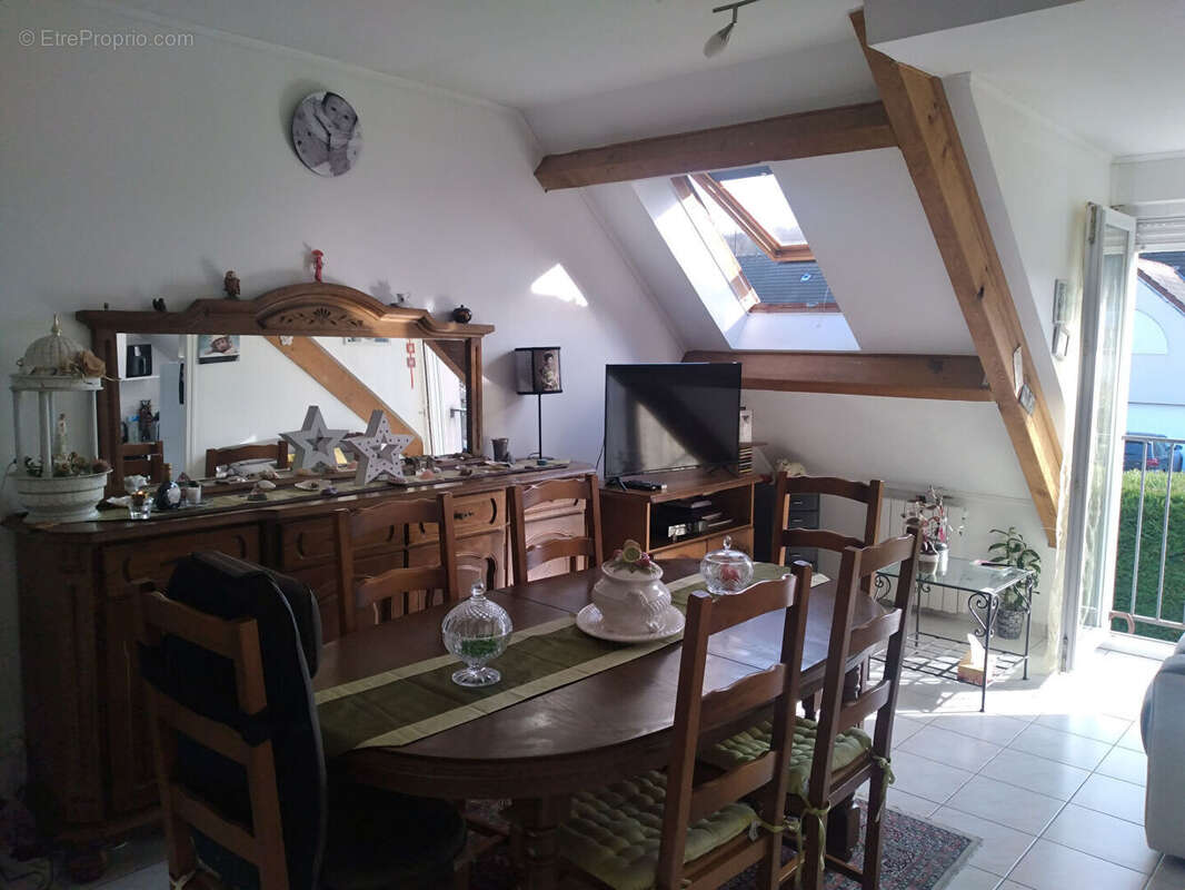 Appartement à MEZIERES-SUR-SEINE