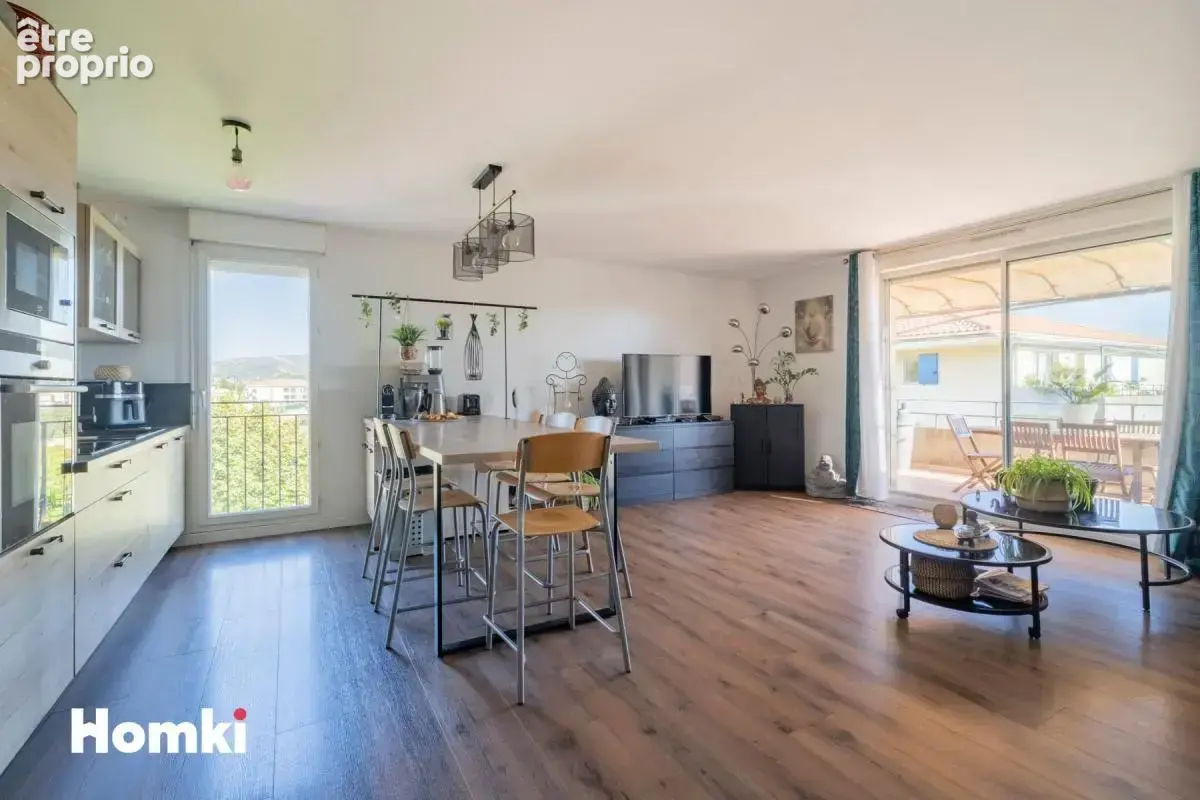 Appartement à MARSEILLE-13E