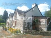 Photo 1 - Maison à LANDELEAU